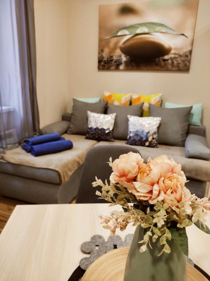 Fand Center Apartman Segedyn Zewnętrze zdjęcie