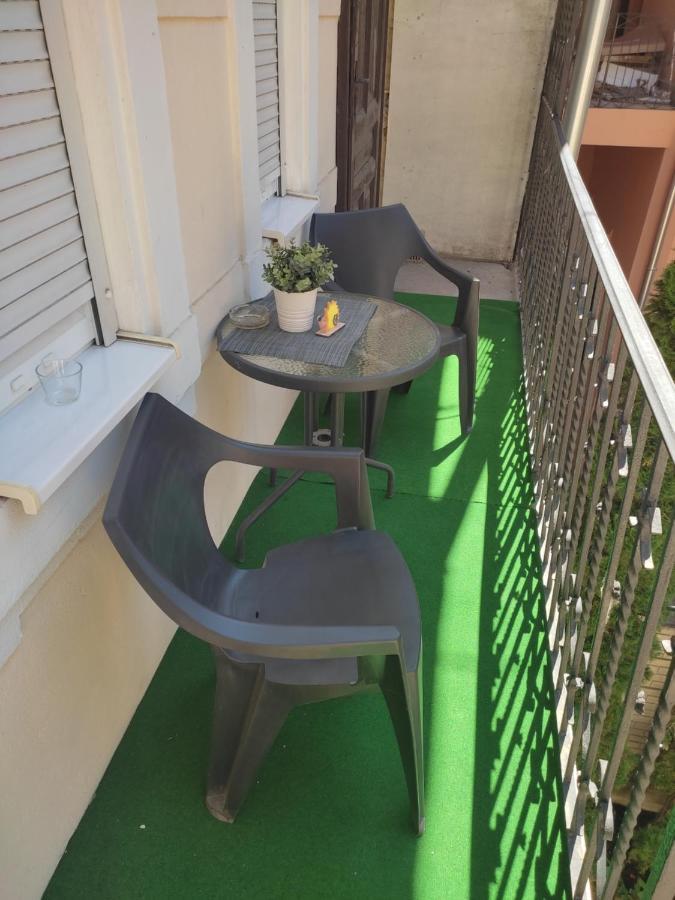 Fand Center Apartman Segedyn Zewnętrze zdjęcie